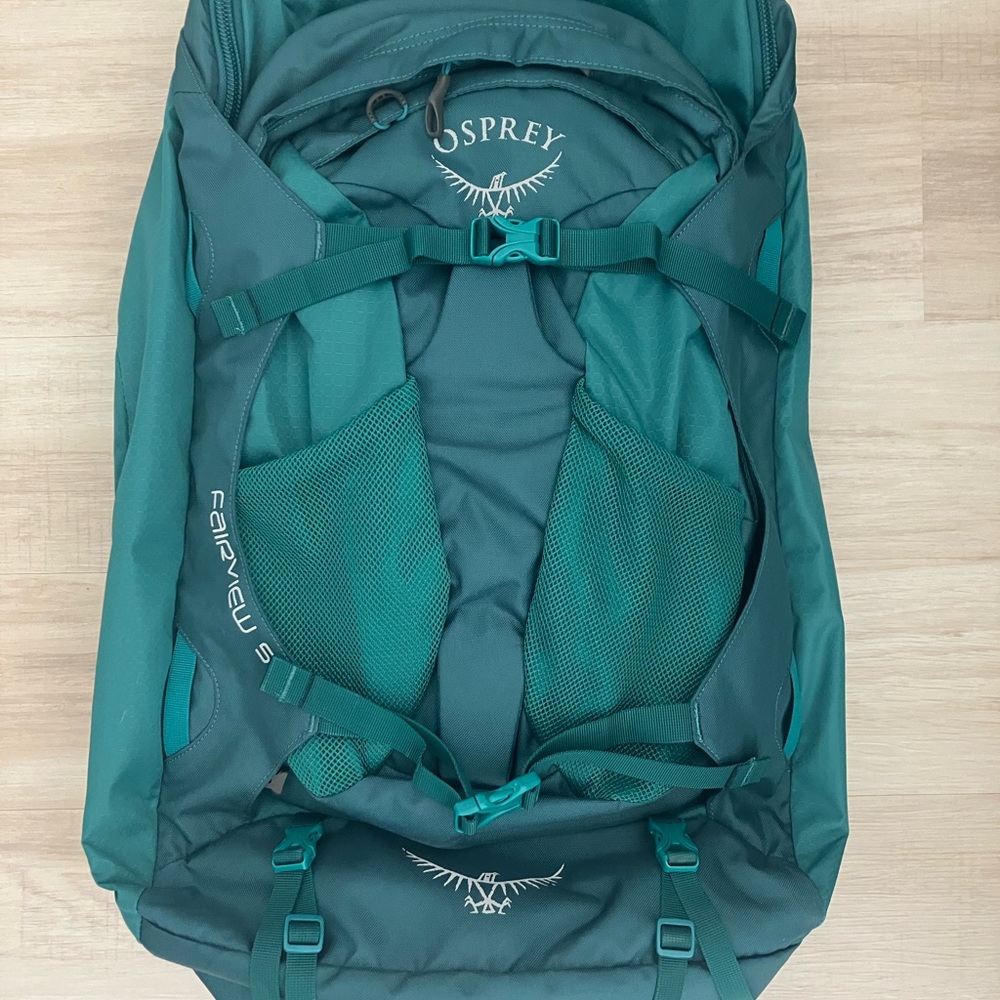 Osprey Fairview 55